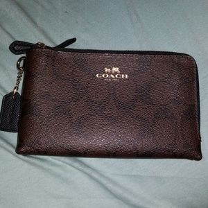 Coach Wristlet 